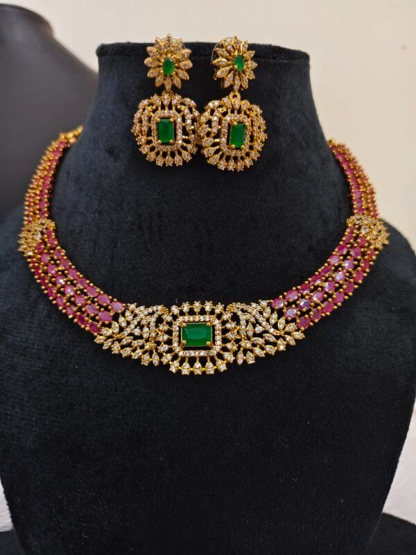Necklace set with Earrings
